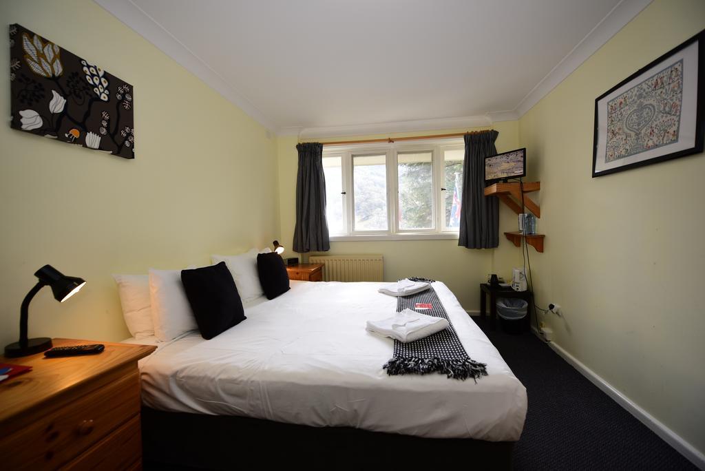 Black Bear Inn Thredbo Exterior foto